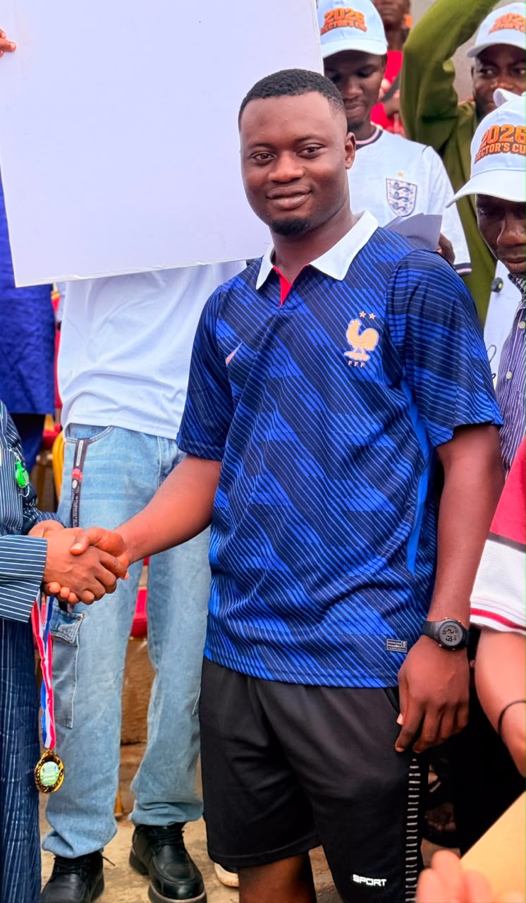 Oyeyemi Sheriffdeen (YEMBOD)